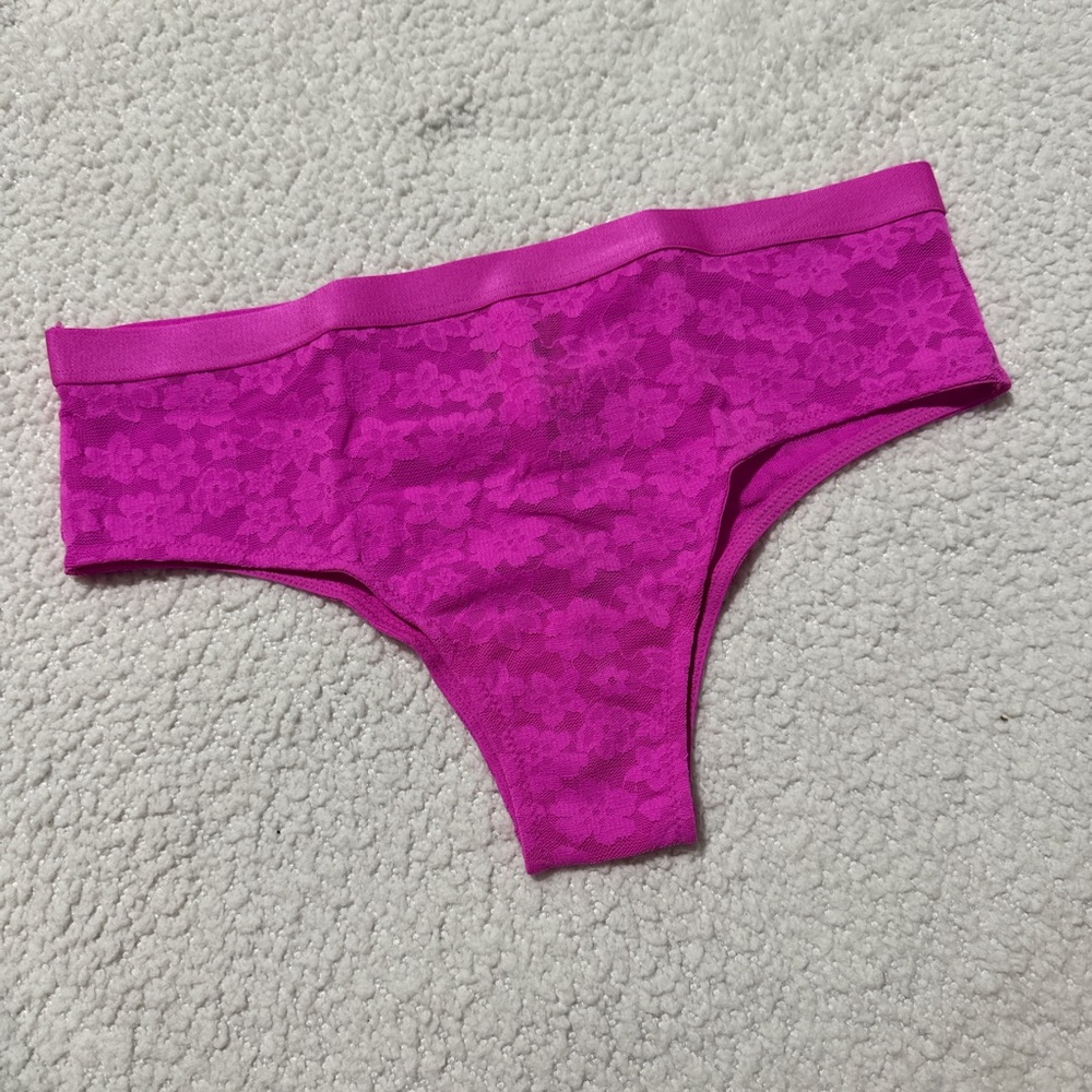 PINK Victoria’s Secret Cheekster Panty